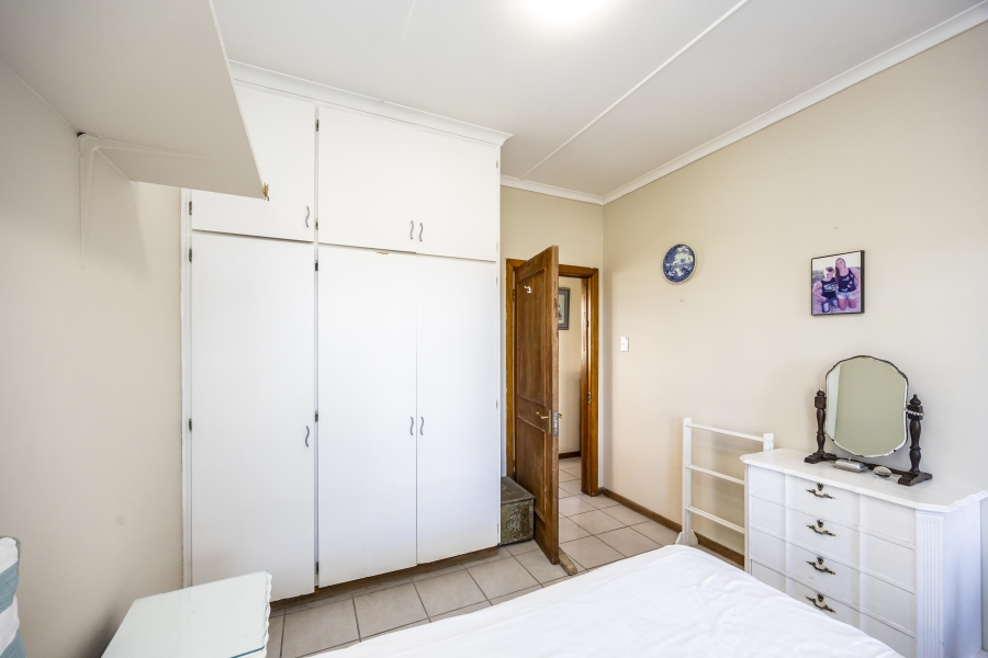 4 Bedroom Property for Sale in Beacon Bay Eastern Cape